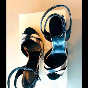 🇬🇧 Burberry Wedge Sandals 🇬🇧